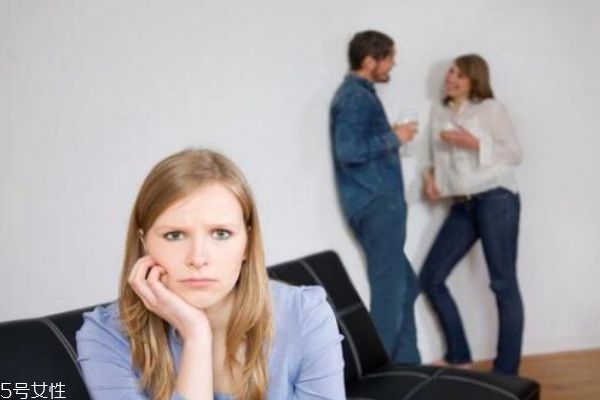 戀愛(ài)中占有欲強(qiáng)怎么辦 男人為什么占有欲那么強(qiáng) 戀愛(ài)中占有欲強(qiáng)怎么辦 男人為什么占有欲那么強(qiáng)