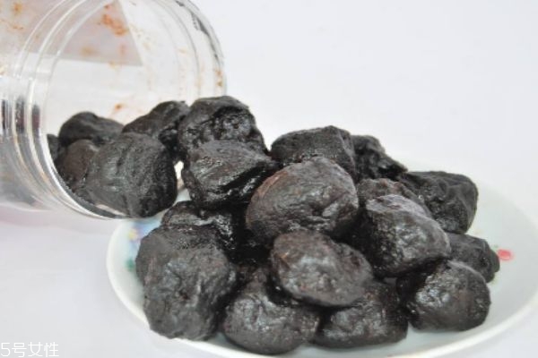 烏梅多少錢一斤呢 烏梅有什么食用禁忌呢 烏梅多少錢一斤呢 烏梅有什么食用禁忌呢