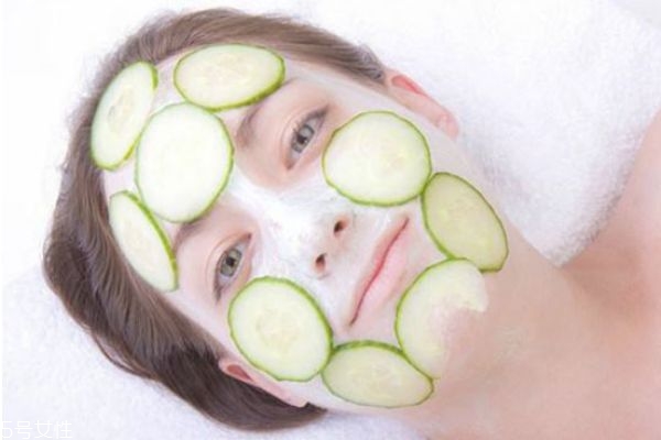 哪幾個(gè)時(shí)間段不能敷面膜 不能敷面膜的三個(gè)時(shí)間 哪幾個(gè)時(shí)間段不能敷面膜 不能敷面膜的三個(gè)時(shí)間