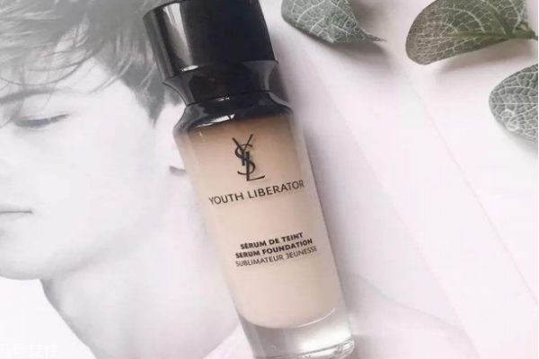 粉底液涂多少量合適 粉底液一次用量 粉底液涂多少量合適 粉底液一次用量