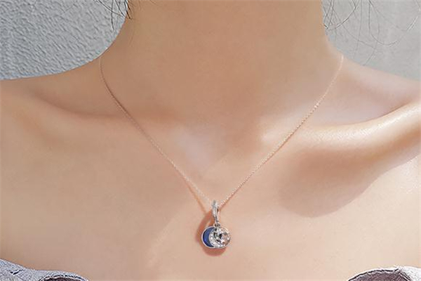 潘多拉星海之辰多少錢 潘多拉星海之辰項(xiàng)鏈價(jià)格 潘多拉星海之辰多少錢 潘多拉星海之辰項(xiàng)鏈價(jià)格