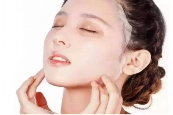 海藻面膜用什么水調(diào)比較好 怎么樣調(diào)海藻面膜 海藻面膜用什么水調(diào)比較好 怎么樣調(diào)海藻面膜