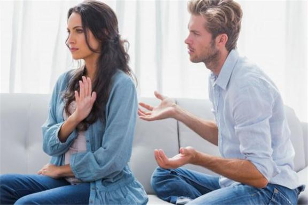 情侶冷戰(zhàn)多久算默認分手 情侶冷戰(zhàn)如何打破僵局 情侶冷戰(zhàn)多久算默認分手 情侶冷戰(zhàn)如何打破僵局