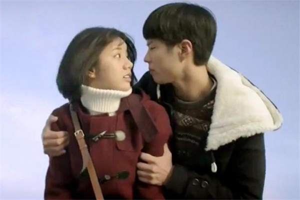 暗戀的女生失戀了怎么安慰 暗戀的女生失戀了我能追嗎 暗戀的女生失戀了怎么安慰 暗戀的女生失戀了我能追嗎