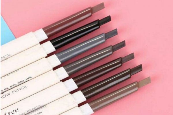 眉筆和眉粉有什么區(qū)別 畫眉工具如何挑選 眉筆和眉粉有什么區(qū)別 畫眉工具如何挑選