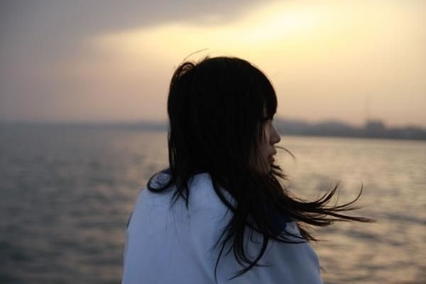 情侶之間的經濟差距大怎么辦 情侶間有經濟上的往來好嗎 情侶之間的經濟差距大怎么辦 情侶間有經濟上的往來好嗎