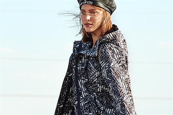 防風(fēng)衣和防曬衣一樣嗎 防風(fēng)衣和防曬衣的區(qū)別 防風(fēng)衣和防曬衣一樣嗎 防風(fēng)衣和防曬衣的區(qū)別