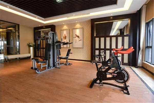 登山機(jī)減脂效果如何 登山機(jī)主要鍛煉哪里 登山機(jī)減脂效果如何 登山機(jī)主要鍛煉哪里