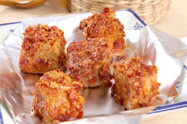 什么是腐乳呢 腐乳有什么營養(yǎng)價(jià)值呢 什么是腐乳呢 腐乳有什么營養(yǎng)價(jià)值呢