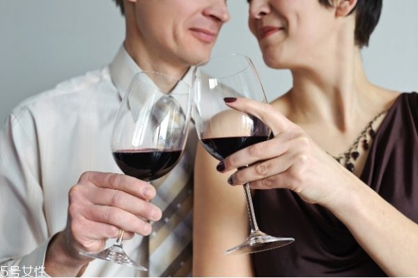 一般女生追多久才同意 女生一般考察男生多久 一般女生追多久才同意 女生一般考察男生多久