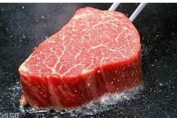 什么是神戶牛肉呢 神戶牛肉有什么營(yíng)養(yǎng)價(jià)值呢 什么是神戶牛肉呢 神戶牛肉有什么營(yíng)養(yǎng)價(jià)值呢