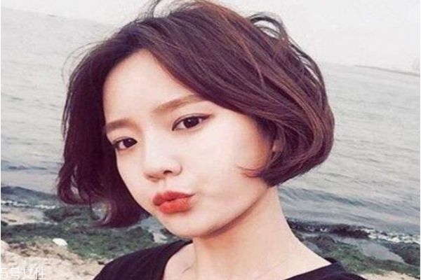 長(zhǎng)發(fā)適合染什么顏色 2019年流行發(fā)型及顏色 長(zhǎng)發(fā)適合染什么顏色 2019年流行發(fā)型及顏色