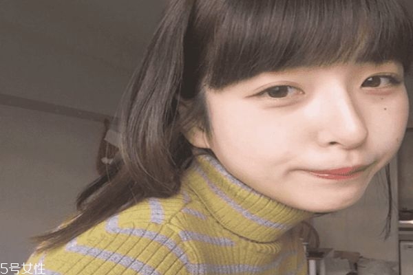 染發(fā)哪種顏色顯皮膚白皙 亞麻色系列的頭發(fā)顏色 染發(fā)哪種顏色顯皮膚白皙 亞麻色系列的頭發(fā)顏色