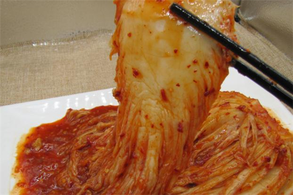 辣白菜放久了還能吃嗎 辣白菜腌了7天可以吃嗎 辣白菜放久了還能吃嗎 辣白菜腌了7天可以吃嗎