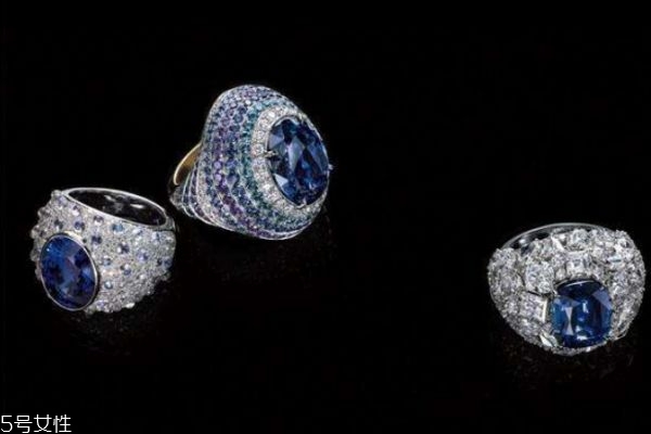 蒂芙尼首飾有什么系列呢 蒂芙尼首飾怎么區(qū)分真假呢 蒂芙尼首飾有什么系列呢 蒂芙尼首飾怎么區(qū)分真假呢