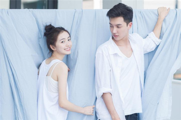 女生說胃疼怎么回復(fù) 女生說胃疼怎么安慰 女生說胃疼怎么回復(fù) 女生說胃疼怎么安慰