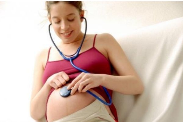 懷孕初期腹痛要打保胎針嗎 懷孕初期肚子疼吃什么可緩解 懷孕初期腹痛要打保胎針嗎 懷孕初期肚子疼吃什么可緩解