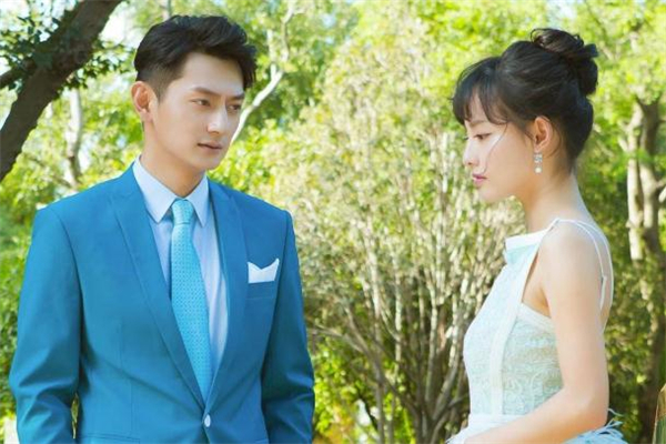 女生回微信很慢還要追嗎 為什么女生回微信很慢 女生回微信很慢還要追嗎 為什么女生回微信很慢