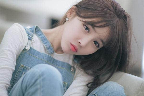 臉部左右不對稱怎么矯正 臉部左右不對稱的原因 臉部左右不對稱怎么矯正 臉部左右不對稱的原因