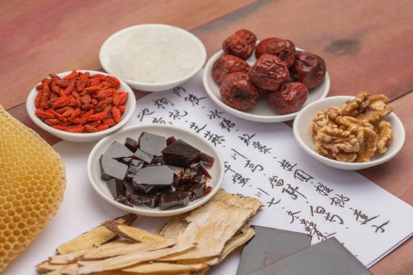 寶寶肚子痛怎么辦吃什么藥好 寶寶肚子痛怎么辦吃什么藥好