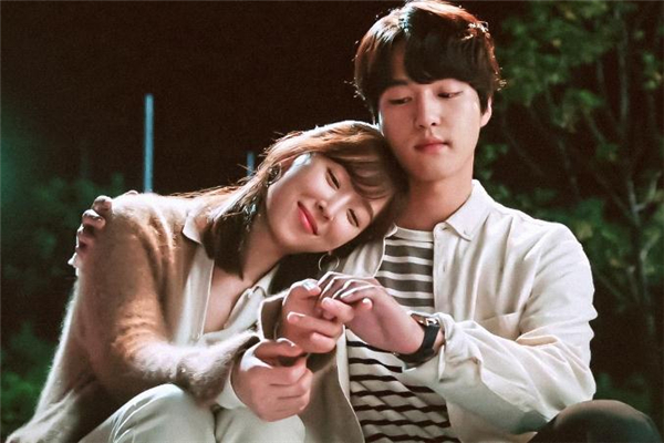 女生說(shuō)困了怎么回復(fù) 女生說(shuō)困了暗示什么 女生說(shuō)困了怎么回復(fù) 女生說(shuō)困了暗示什么