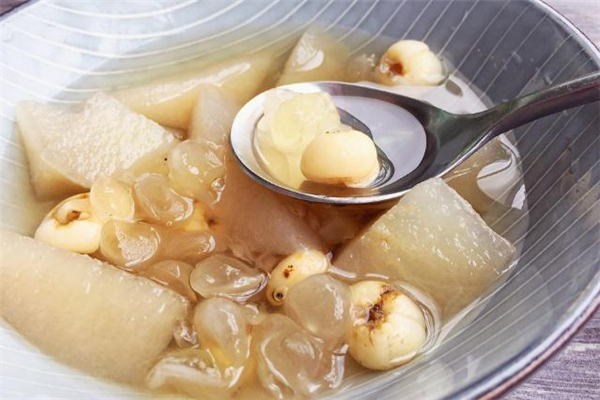 川貝母燉梨小孩能吃嗎 川貝母燉梨要去皮嗎 川貝母燉梨小孩能吃嗎 川貝母燉梨要去皮嗎