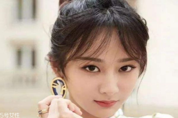 法式劉海怎么剪 法式劉海適合什么臉型 法式劉海怎么剪 法式劉海適合什么臉型