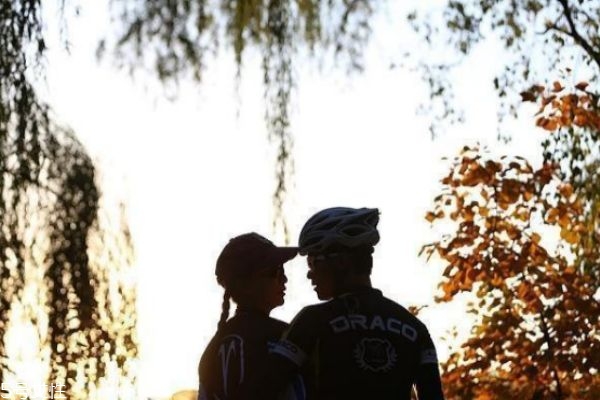 女生如何向男生表白 女生喜歡男生表白方法 女生如何向男生表白 女生喜歡男生表白方法