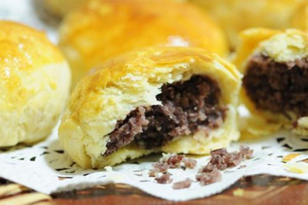 紅豆可以做甜點(diǎn)嗎 紅豆酥怎么做 紅豆可以做甜點(diǎn)嗎 紅豆酥怎么做