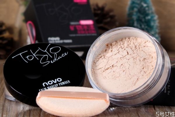 定妝粉顏色怎么選 使用定妝粉有哪些注意事項 定妝粉顏色怎么選 使用定妝粉有哪些注意事項