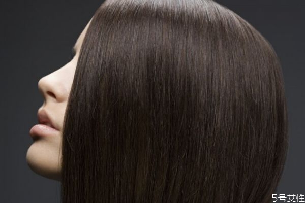 頭發(fā)很油怎么辦 怎樣改善油性頭發(fā) 頭發(fā)很油怎么辦 怎樣改善油性頭發(fā)