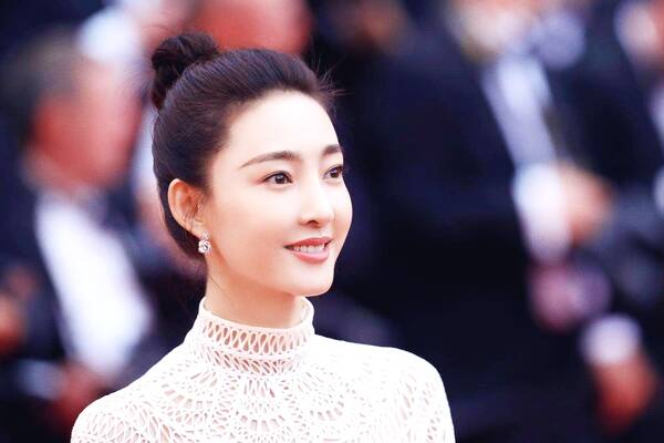 迪奧珍珠耳環(huán)怎么樣 迪奧珍珠耳環(huán)價格 迪奧珍珠耳環(huán)怎么樣 迪奧珍珠耳環(huán)價格