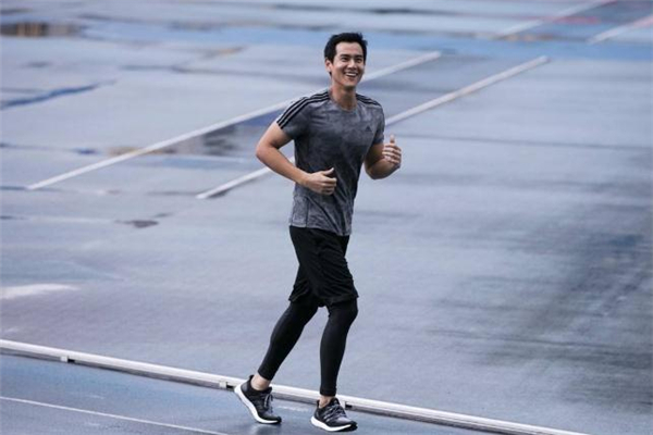 慢跑可以增強心肺功能嗎 慢跑可以增強抵抗力嗎 慢跑可以增強心肺功能嗎 慢跑可以增強抵抗力嗎