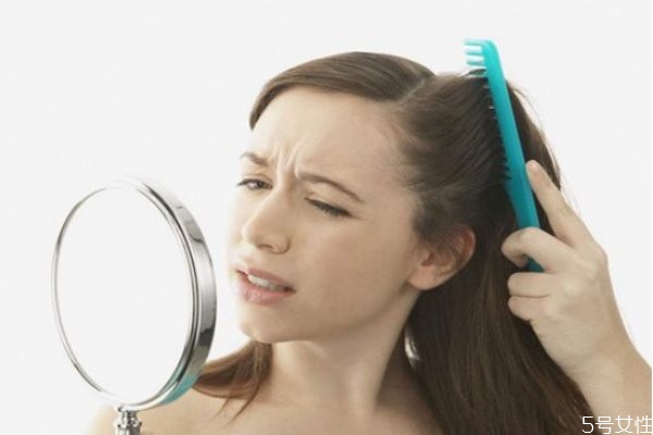 頭發(fā)干枯怎么辦 頭發(fā)干燥怎么護(hù)理 頭發(fā)干枯怎么辦 頭發(fā)干燥怎么護(hù)理