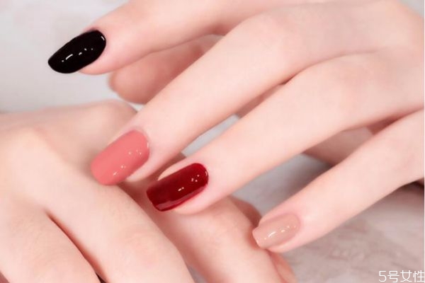 芭比膠美甲對指甲有害嗎 芭比膠美甲保養(yǎng)方法 芭比膠美甲對指甲有害嗎 芭比膠美甲保養(yǎng)方法