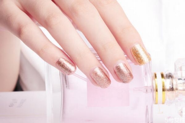 芭比膠美甲是什么 芭比膠和美甲膠區(qū)別 芭比膠美甲是什么 芭比膠和美甲膠區(qū)別