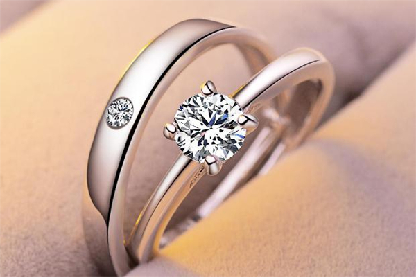 婚戒能買二手鉆戒嗎 婚戒可以買二手的嗎 婚戒能買二手鉆戒嗎 婚戒可以買二手的嗎