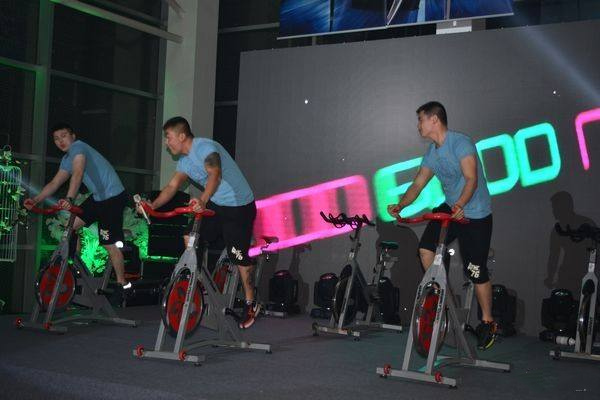 動感單車可以練臀部嗎 怎么騎動感單車練臀部 動感單車可以練臀部嗎 怎么騎動感單車練臀部