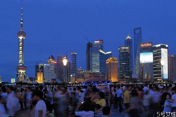 什么是夜盲癥呢 如何治療夜盲癥呢 什么是夜盲癥呢 如何治療夜盲癥呢