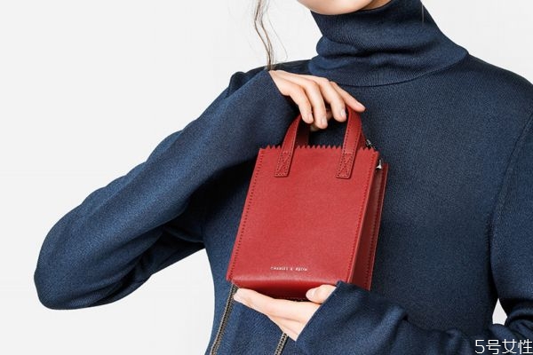 小ck包正品價(jià)格一般多少錢 小ck好不好 小ck包正品價(jià)格一般多少錢 小ck好不好