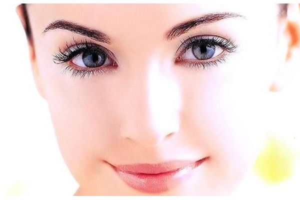 開眼角需要多少錢呢 開眼角需要注意什么呢 開眼角需要多少錢呢 開眼角需要注意什么呢