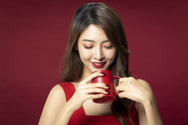 脫發(fā)際線是永久的嗎 做發(fā)際線一次多少錢 脫發(fā)際線是永久的嗎 做發(fā)際線一次多少錢