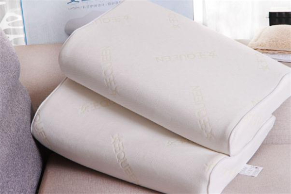 乳膠枕頭和蕎麥皮枕頭哪個好 乳膠枕頭和蕎麥枕頭區(qū)別 乳膠枕頭和蕎麥皮枕頭哪個好 乳膠枕頭和蕎麥枕頭區(qū)別