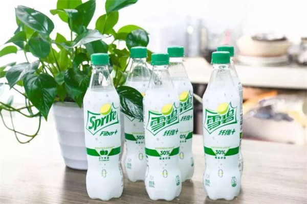 碳酸飲料是酸性還是堿性 碳酸飲料釋放的氣體是什么 碳酸飲料是酸性還是堿性 碳酸飲料釋放的氣體是什么