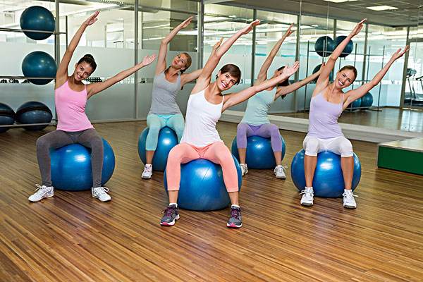 鍛煉是先練機(jī)械還是先跑步 鍛煉是先有氧還是先無(wú)氧 鍛煉是先練機(jī)械還是先跑步 鍛煉是先有氧還是先無(wú)氧