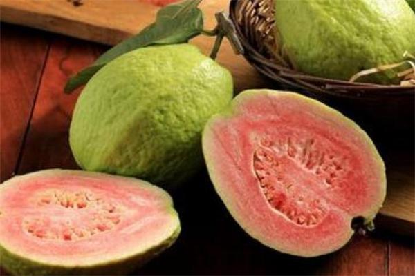 番石榴可以放冰箱里嗎 番石榴放冰箱可以放多久 番石榴可以放冰箱里嗎 番石榴放冰箱可以放多久