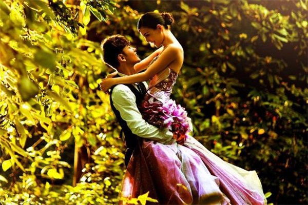 父母反對(duì)姐弟戀怎么辦 父母反對(duì)的姐弟戀還要堅(jiān)持嗎 父母反對(duì)姐弟戀怎么辦 父母反對(duì)的姐弟戀還要堅(jiān)持嗎