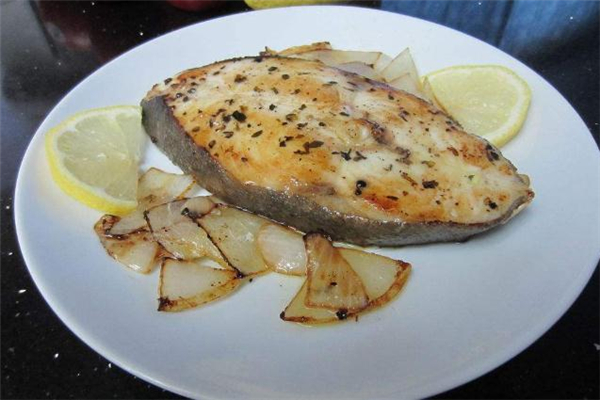 鱈魚(yú)怎么煎不會(huì)煎散了 鱈魚(yú)怎么煎才能不碎 鱈魚(yú)怎么煎不會(huì)煎散了 鱈魚(yú)怎么煎才能不碎