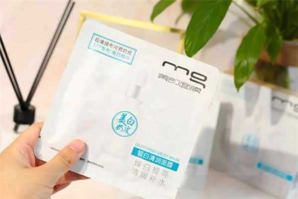 美即奶皮面膜怎么樣 美即奶皮面膜成分表 美即奶皮面膜怎么樣 美即奶皮面膜成分表