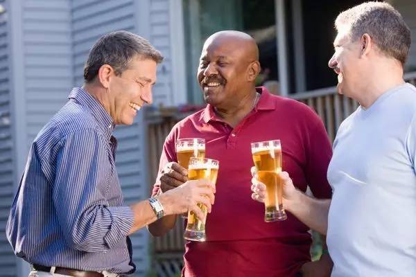 啤酒肚怎么瘦 如何預(yù)防啤酒肚 啤酒肚怎么瘦 如何預(yù)防啤酒肚